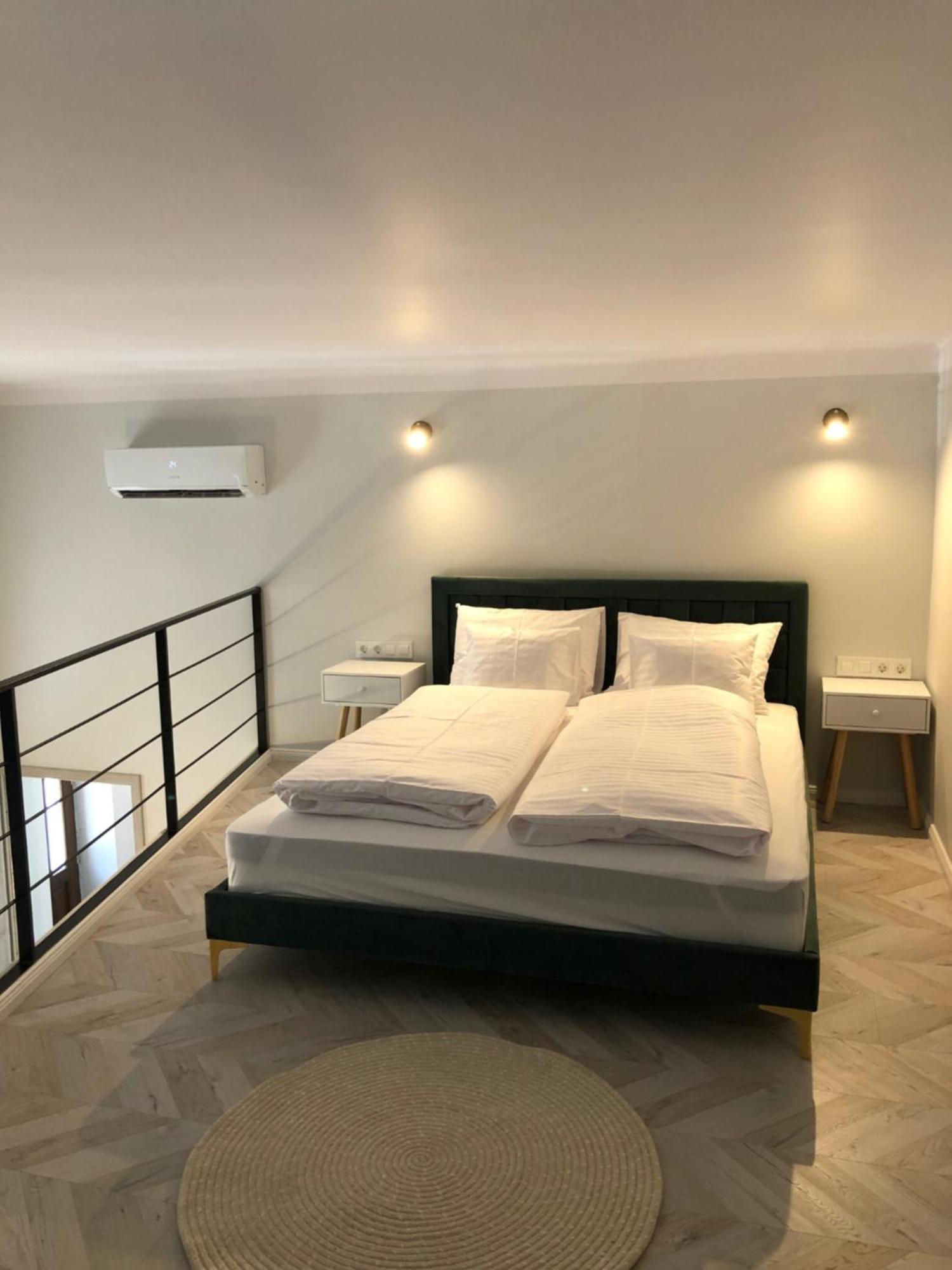 All In Apartman V. Budapesta Cameră foto